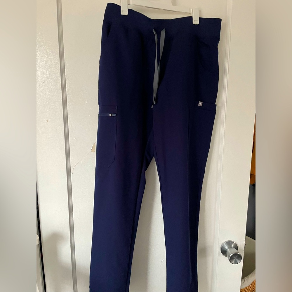 FIGS women's Navy Yola™ Yoga Waistband - Skinny Scrub Pants, small, navy